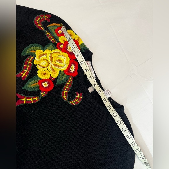 Vintage Bechamel Floral  Embroidered Black Sweater size M - Picture 4 of 11